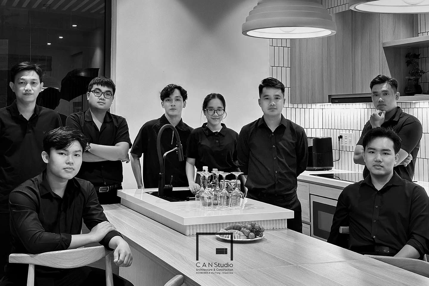 Black Shirt (B&W) ok-ver1